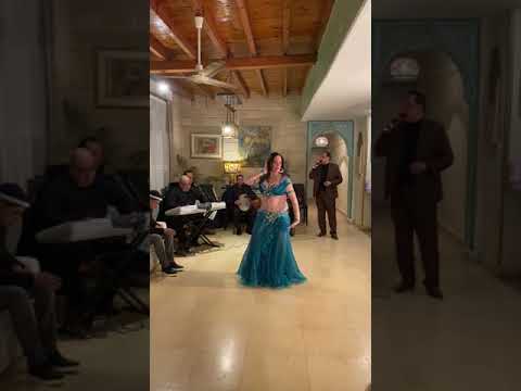 Video: Naima mit Livemusik