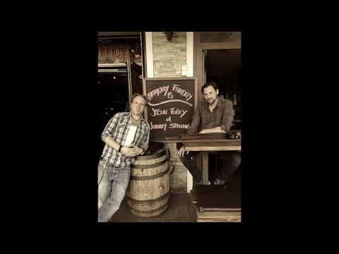 Video: Wake me up - Avicii | Cover by Jason Foley and Johnny Spring