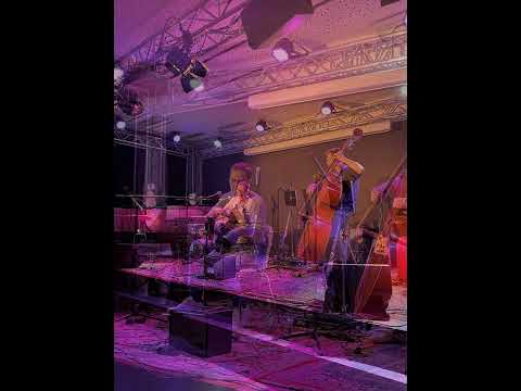 Video: Voler Volar Medley