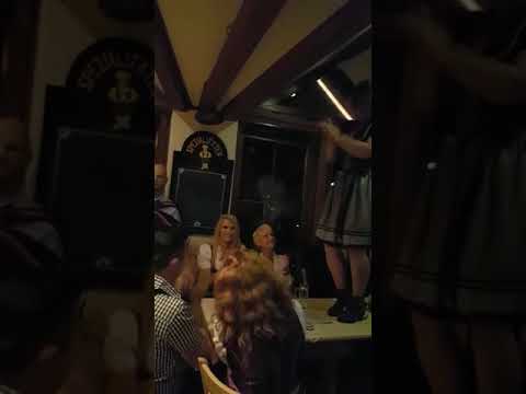 Video: Teifl eini Teifl aussi 