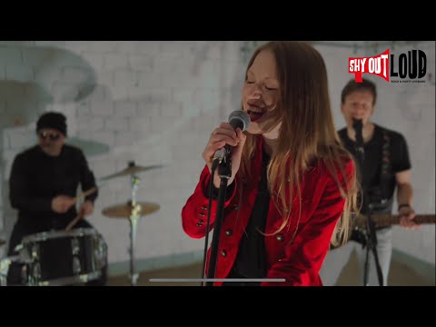 Video: Shy Out Loud - Sweet Dreams / Seven Nation Army (Mash Up)