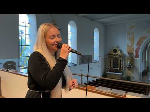 Video: Trauerlied &quot;Amoi seg‘ ma uns wieder&quot;