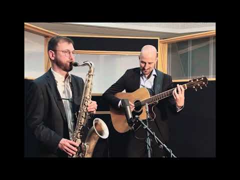 Video: Just The Two Of Us - Footprints