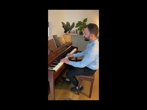 Video: Live Piano Bar Music – Solo Piano | Alberto Pirrera