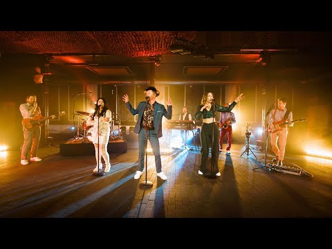 Video: About Damn Time / Uptown Funk / Zusammen (Color Club Session)