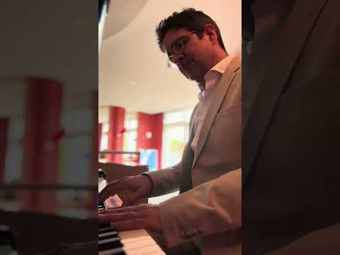 Video: How Deep Is Your Love ❤️ | Piano Cover live @ Schwarzwald Panorama
