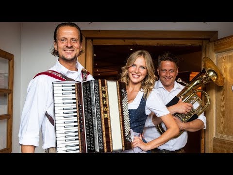 Video: Bayerische Musik zum Empfang in München