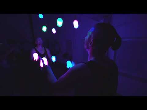 Video: LED - Lichtjonglage und Pixel Poi (indoor-tauglich)