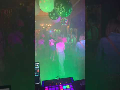 Video: 90er / 2000er Party