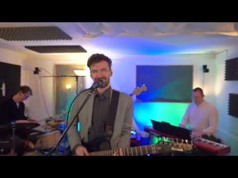 Video: September, Just the Two of Us, Every Breath You Take, The Way It Is