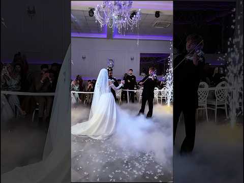 Video: Erster Tanz bei einer Hochzeit 🎻💍