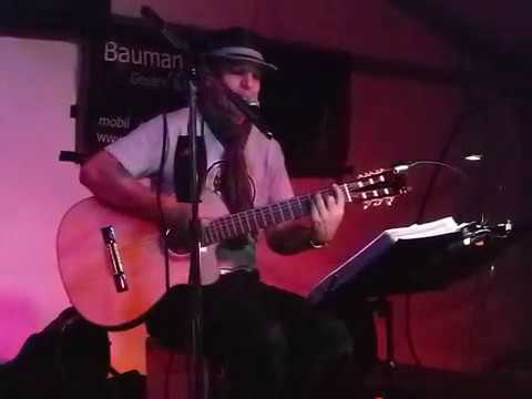 Video: Auf gute Nachbarschaft / Der Rasenmäher - Hans Söllner