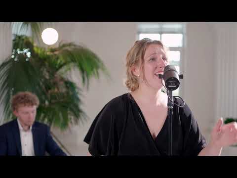 Video: Jazz Delight - Showreel of timeless coversongs
