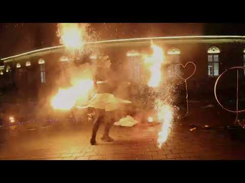 Video: 25 min Soloshow 'Big Flames' 2026