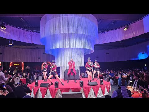 Video: Golden Rhythm - The Greatest Showman as Live Show