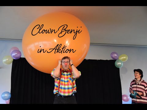 Video: Lachen, Staunen und Ballons mit Clown Benji