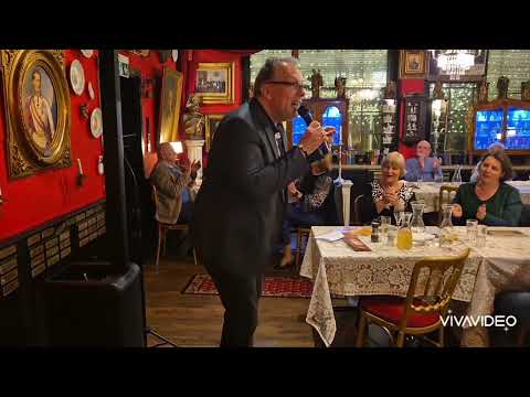 Video: Wolf FRANK mit seiner Dinner-Entertainment-Show "Musik, Humor und Schlemmerei" im Marchfelderhof
