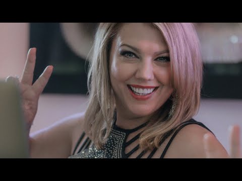 Video: Sängerin &amp; DJane Arlena sings