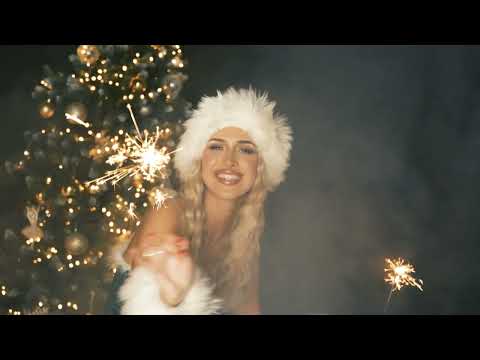 Video: All I Want For Christmas Is You - Mariah Carey (Cover by JessicaSax)