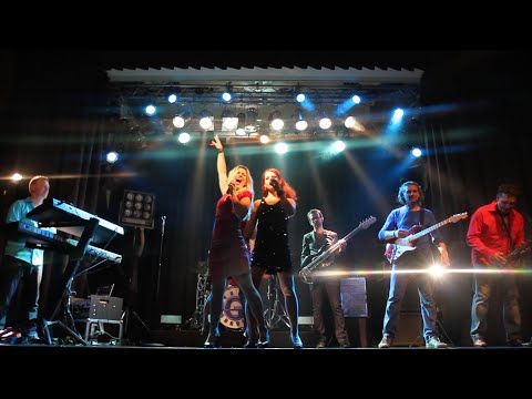Video: Groove Garden Partyband Coverband Tanzband on Stage!