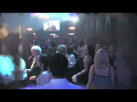 Video: YVE  als &quot;Cher&quot; Double